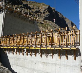Mensola BMK per la costruzione di diga