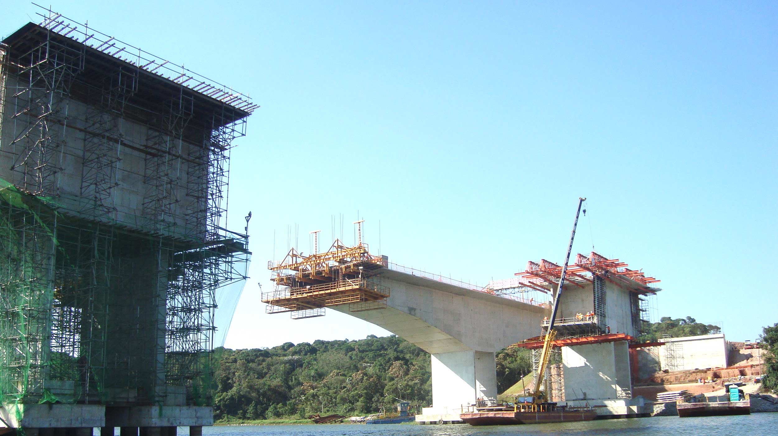 Situata nella capitale brasiliana e nelle zone metropolitane di San Paolo, questa tangenziale collega le principali superstrade del paese.