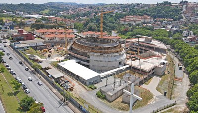 Finiture architettoniche in calcestruzzo nel centro di Belo Horizonte