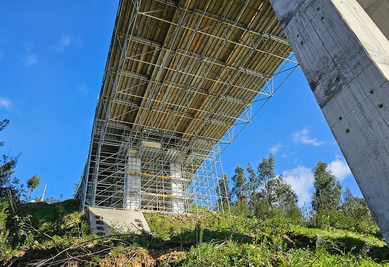 Ingegneria collaborativa al servizio della riparazione del ponte sul fiume Zêzere