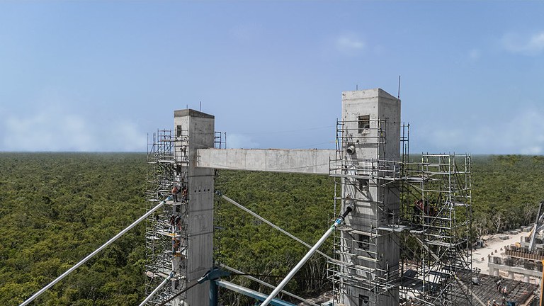 Soluzioni ingegneristiche nel primo ponte strallato ferroviario del Messico
