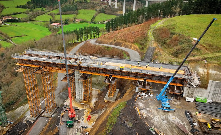 Riutilizzo del materiale al massimo e riduzione dei tempi di esecuzione nel viadotto Zumelegi