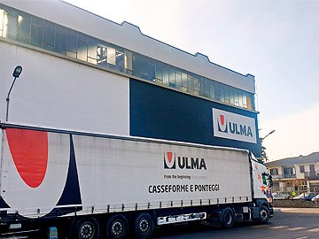 Uffici amministrativi Commerciali e Centro Logistico